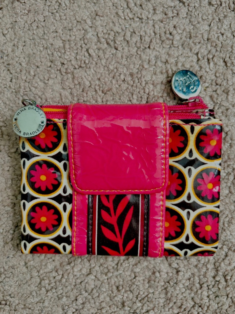 Vintage Vera Bradley Frill Vinyl Wallet ID Card Holder Retro Floral Discontinued